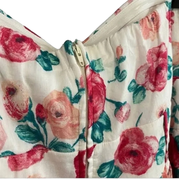 NWT TORRID FLORAL  DRESS WITH BROWN BRAIDED BELT SZ. 26 - Picture 3 of 8